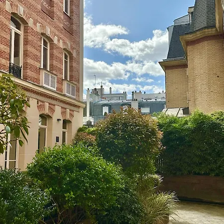Luxury&exclusive 130sqm Estate 4m Ceilings With Garden View Near Arc De Triomphe&palais Des Congrès Appartamento *